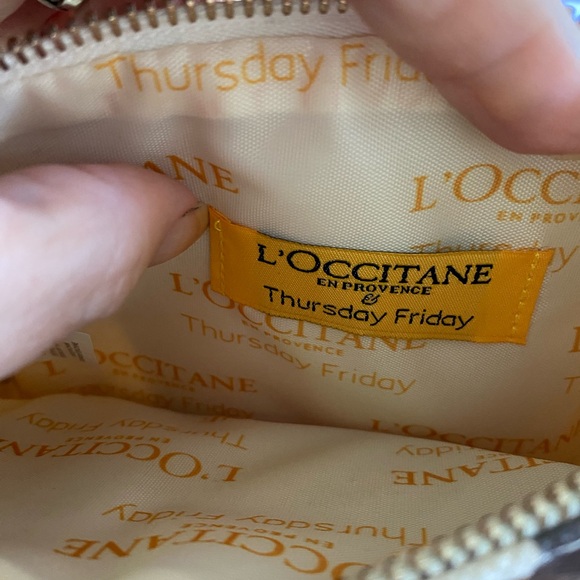 L’OCCITANE Small Canvas Zippered Clutch Bag Size: 6”x 7.5” ❤️ ‼️PRICE DROP‼️ - Picture 4 of 6